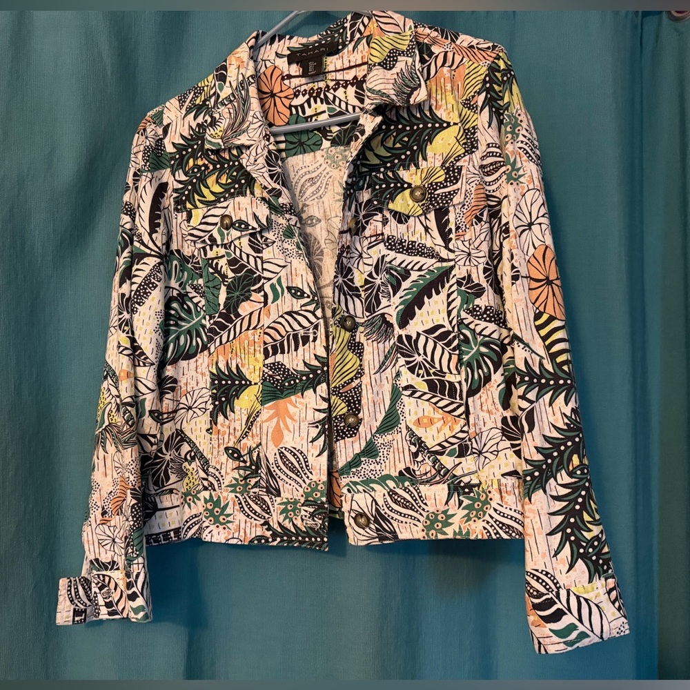 Tahari lightweight spring jacket